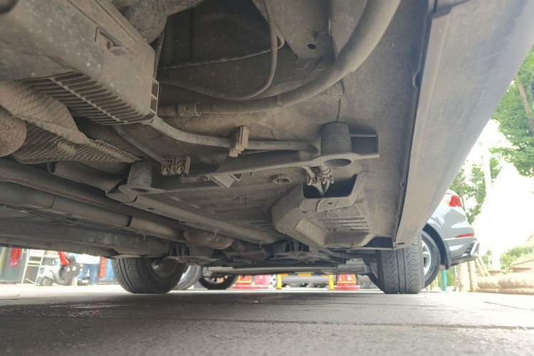 Used Peugeot 2008 2015 1.6L Automatic Playcool Edition Chassis Rear Right