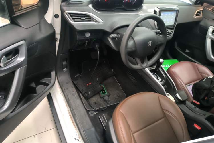 Used Peugeot 2008 2015 Playful Edition 1.6L Automatic Jade Model Driver Seat