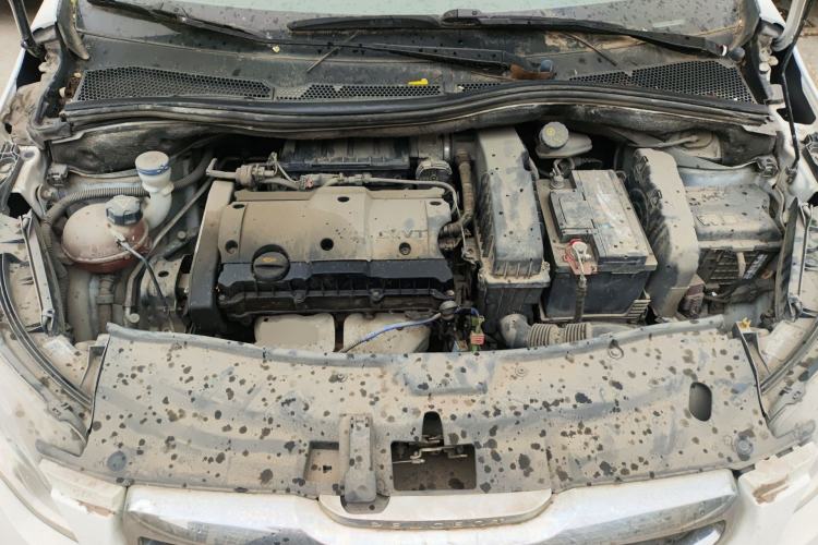 Used Peugeot 2008 2015 1.6L Automatic Playcool Edition Engine Bay