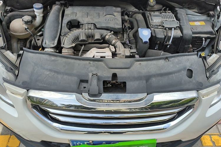 Used Peugeot 2008 2015 1.6THP Automatic Navigation Edition Engine Bay