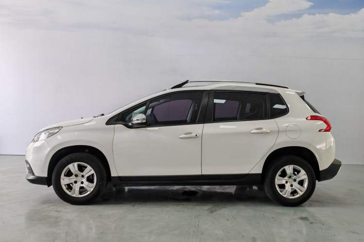 Used Peugeot 2008 2015 1.6L Automatic Playcool Edition Exterior 3