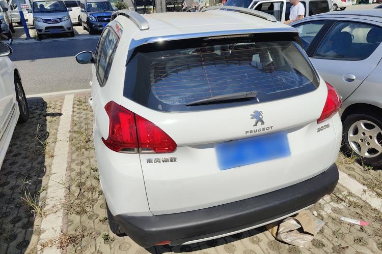Used Peugeot 2008 2015 1.6L Automatic Playcool Edition Exterior 5