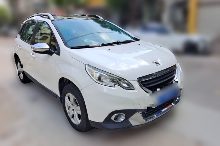Used Peugeot 2008 2015 1.6L Automatic Playcool Edition Front Right 45 Deg