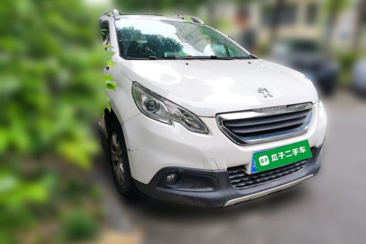 Used Peugeot 2008 2015 1.6L Automatic Playcool Edition Front Right 45 Deg