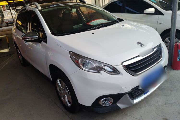 Used Peugeot 2008 2015 1.6L Automatic Playcool Edition Front Right 45 Deg