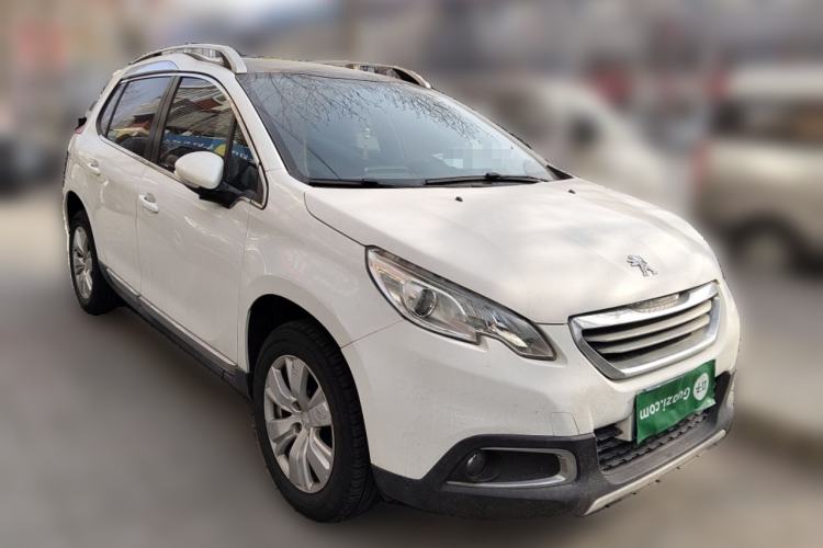 Used Peugeot 2008 2015 1.6THP Automatic Fashion Edition Front Right 45 Deg