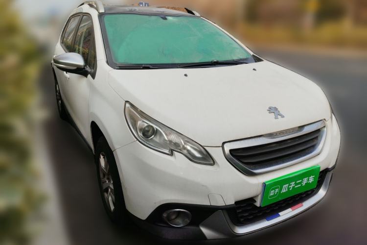 Used Peugeot 2008 2015 1.6L Automatic Playcool Edition Front Right 45 Deg
