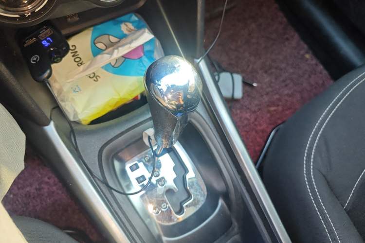 Used Peugeot 2008 2015 1.6L Automatic Playcool Edition Gear Lever