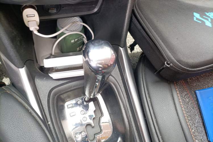 Used Peugeot 2008 2015 1.6L Automatic Playcool Edition Gear Lever