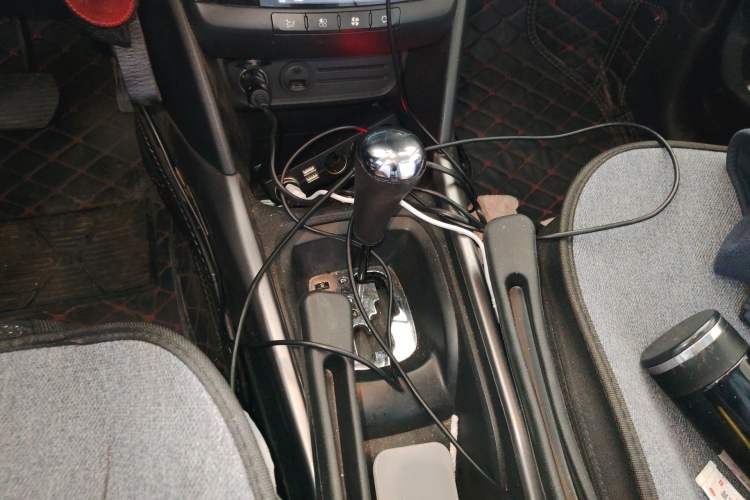 Used Peugeot 2008 2015 1.6L Automatic Playcool Edition Gear Lever