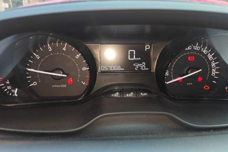 Used Peugeot 2008 2015 1.6L Automatic Playcool Edition Instrument Cluster