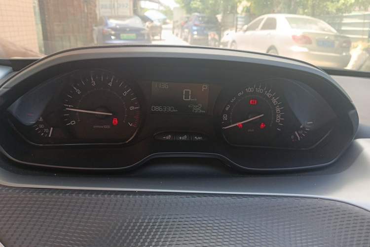 Used Peugeot 2008 2015 1.6L Automatic Playcool Edition Instrument Cluster