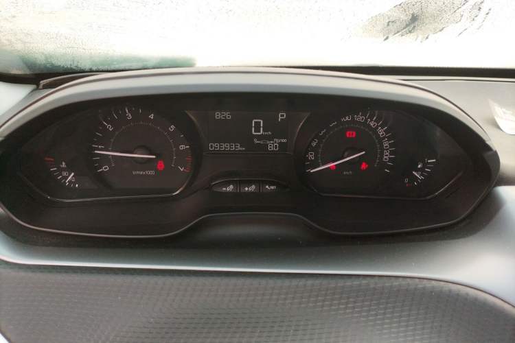 Used Peugeot 2008 2015 1.6L Automatic Playcool Edition Instrument Cluster