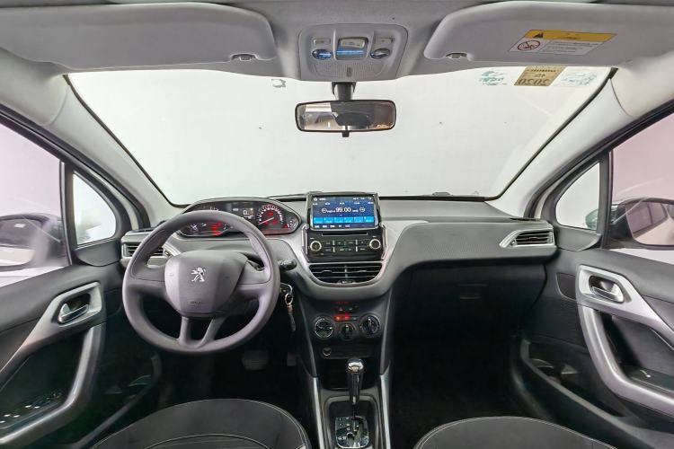 Used Peugeot 2008 2015 1.6L Automatic Playcool Edition Interior 4