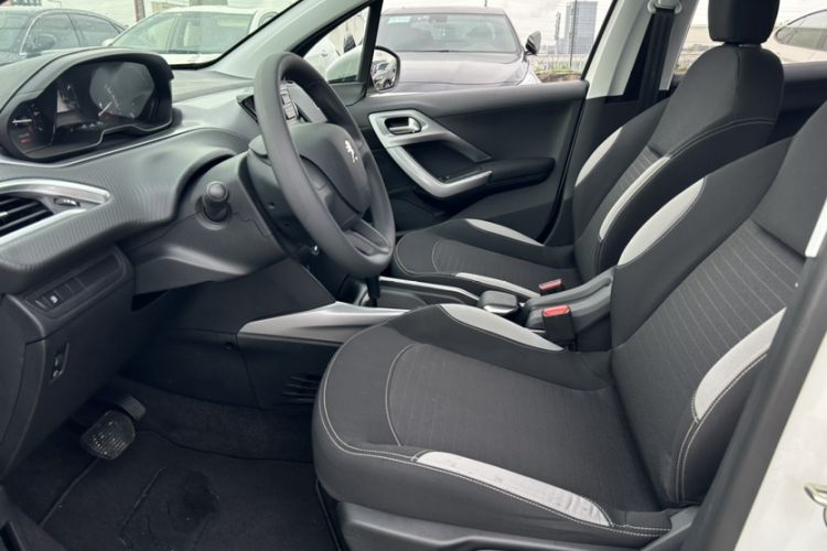 Used Peugeot 2008 2015 1.6L Automatic Playcool Edition Left Front Seat