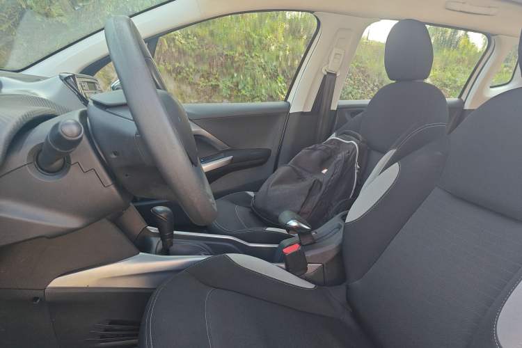 Used Peugeot 2008 2015 1.6L Automatic Playcool Edition Left Front Seat