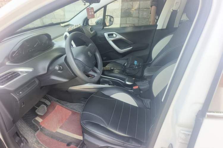 Used Peugeot 2008 2015 1.6L Automatic Playcool Edition Left Front Seat