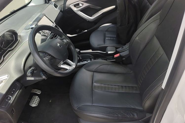 Used Peugeot 2008 2015 1.6THP Automatic Navigation Edition Left Front Seat
