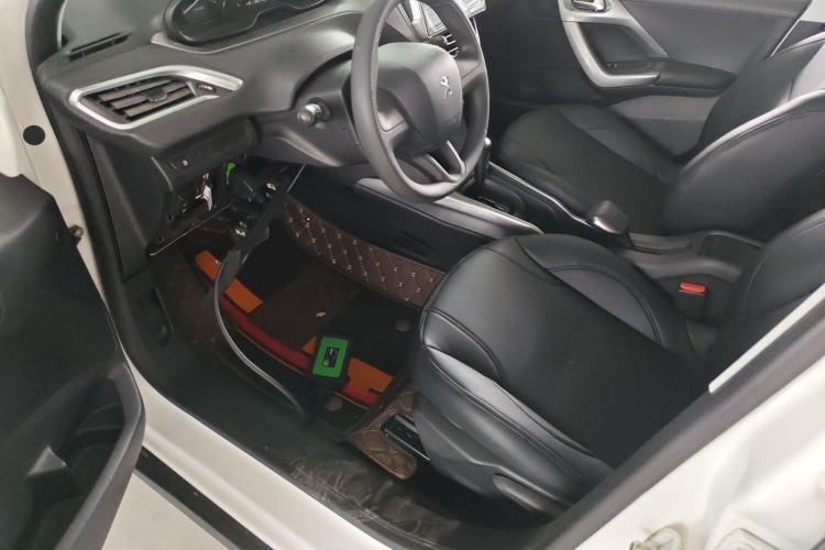 Used Peugeot 2008 2015 1.6L Automatic Playcool Edition Left Front Seat