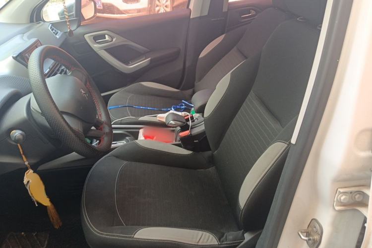 Used Peugeot 2008 2015 1.6L Automatic Playcool Edition Left Front Seat