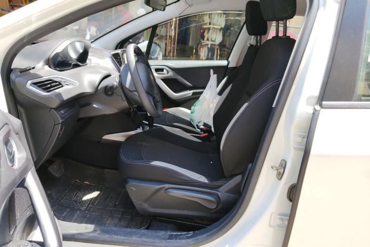 Used Peugeot 2008 2015 1.6L Automatic Playcool Edition Left Front Seat