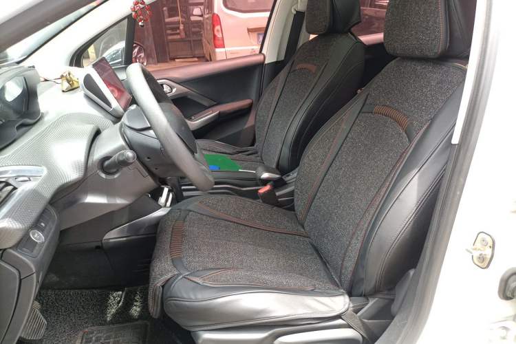 Used Peugeot 2008 2015 1.6L Automatic Playcool Edition Left Front Seat