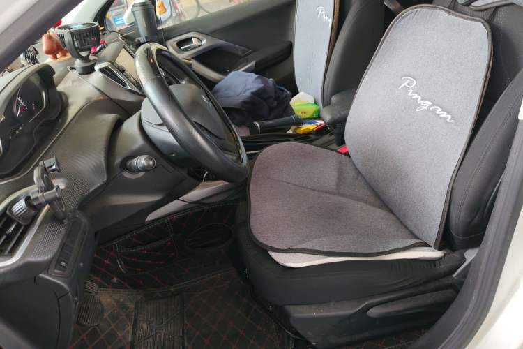 Used Peugeot 2008 2015 1.6L Automatic Playcool Edition Left Front Seat