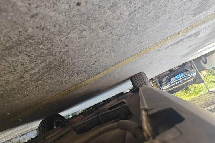 Used Peugeot 2008 2015 1.6L Automatic Playcool Edition Left Side Sill