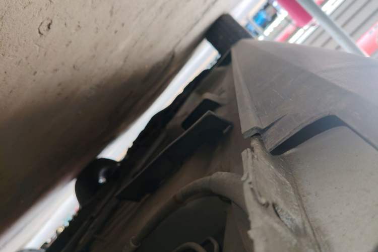 Used Peugeot 2008 2015 1.6L Automatic Playcool Edition Left Side Sill