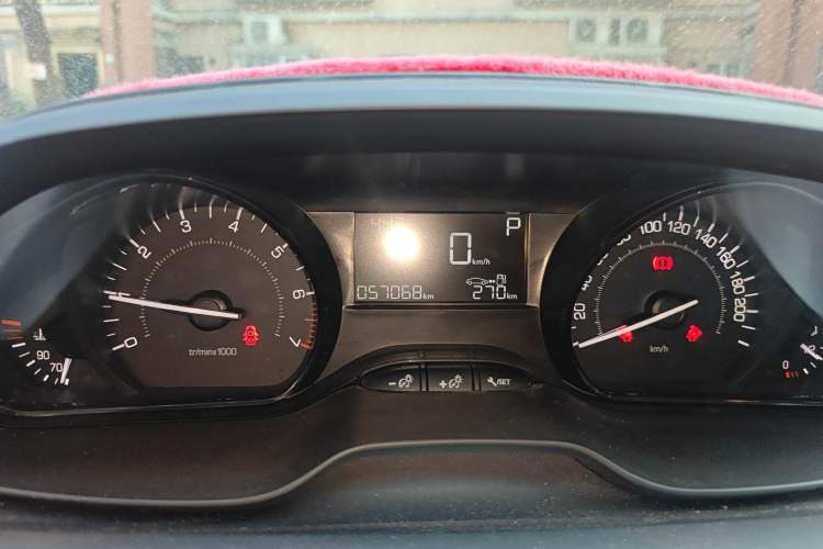 Used Peugeot 2008 2015 1.6L Automatic Playcool Edition Odometer Close Up