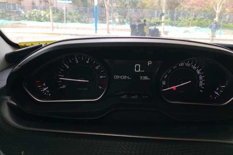 Used Peugeot 2008 2015 1.6L Automatic Playcool Edition Odometer Close Up