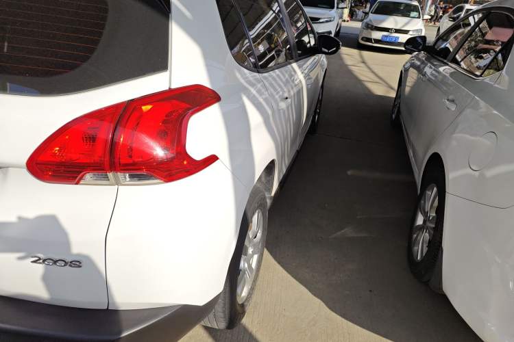 Used Peugeot 2008 2015 1.6L Automatic Playcool Edition Right Rear Taillight