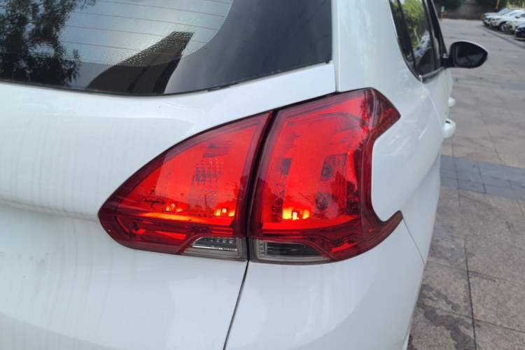 Used Peugeot 2008 2015 1.6L Automatic Playcool Edition Right Rear Taillight