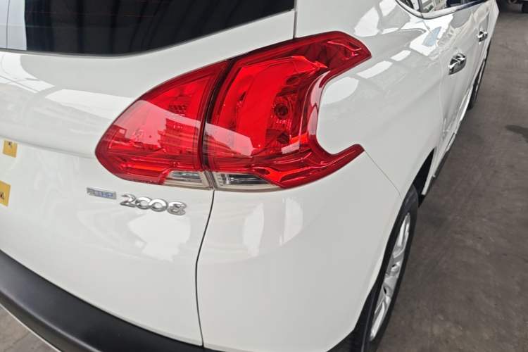 Used Peugeot 2008 2015 1.6THP Automatic Fashion Edition Right Rear Taillight