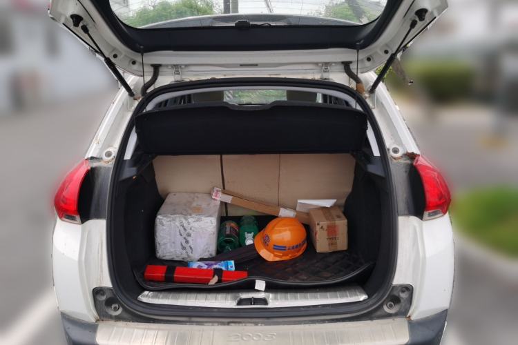 Used Peugeot 2008 2015 1.6THP Automatic Fashion Edition Trunk