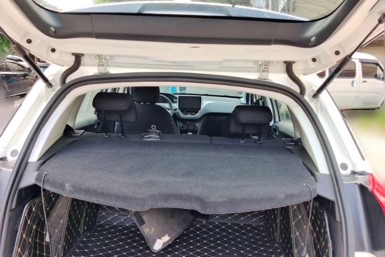Used Peugeot 2008 2015 1.6L Automatic Playcool Edition Trunk