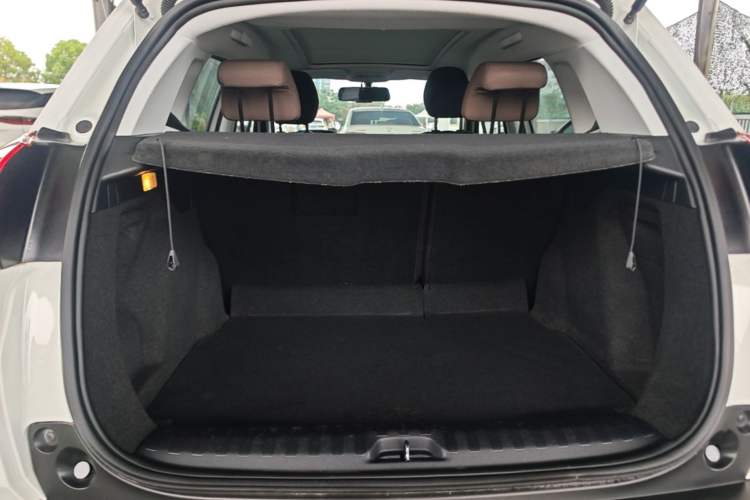 Used Peugeot 2008 2015 1.6THP Automatic Fashion Edition Trunk