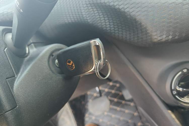 Used Peugeot 2008 2015 1.6L Automatic Playcool Edition Vehicle Key