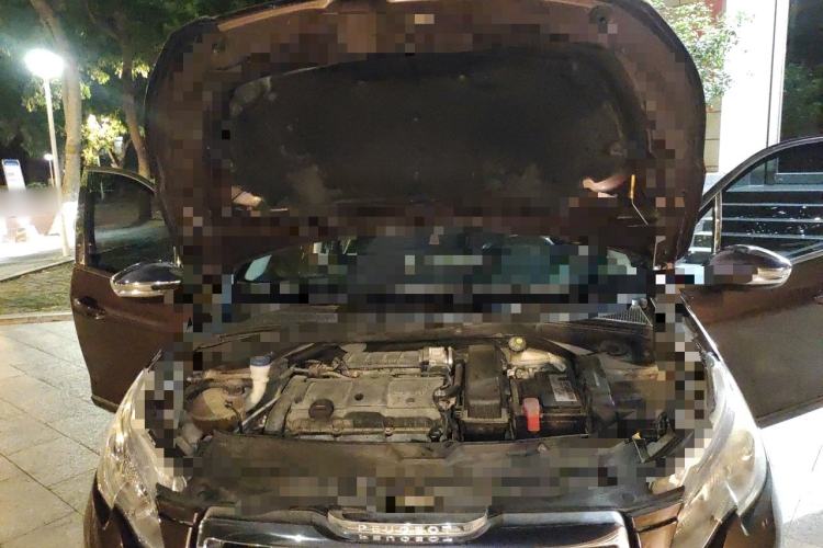 Used Peugeot 2008 2015 1.6L Automatic Playcool Edition Engine Bay