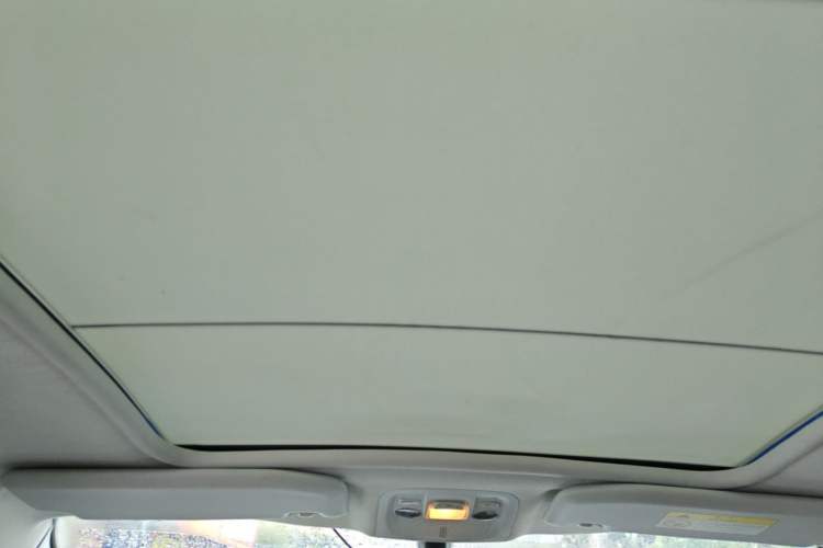 Used Peugeot 2008 2016 230THP Automatic Fashion Edition Headliner
