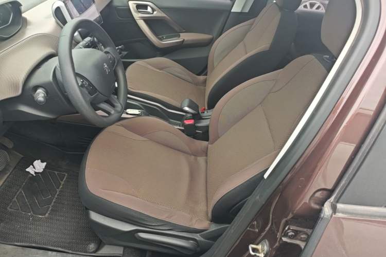 Used Peugeot 2008 2016 230THP Automatic Fashion Edition Left Front Seat