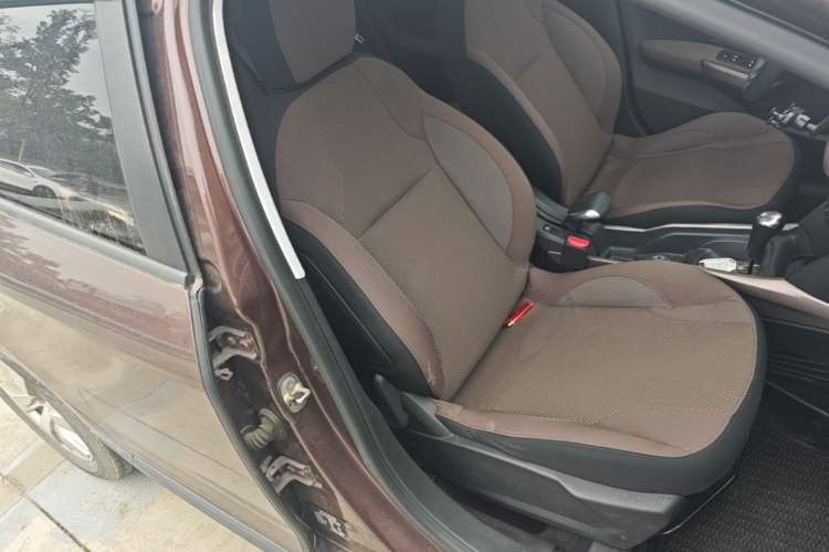 Used Peugeot 2008 2016 230THP Automatic Fashion Edition Right Front Seat