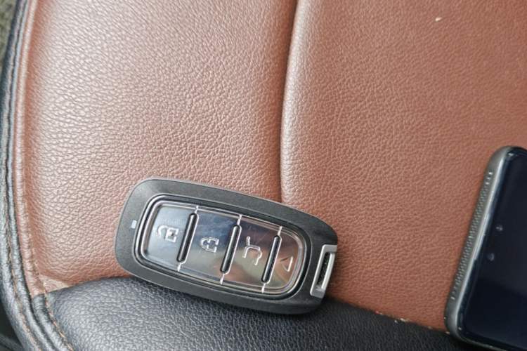 Used Peugeot 2008 2016 230THP Automatic Fashion Edition Vehicle Key