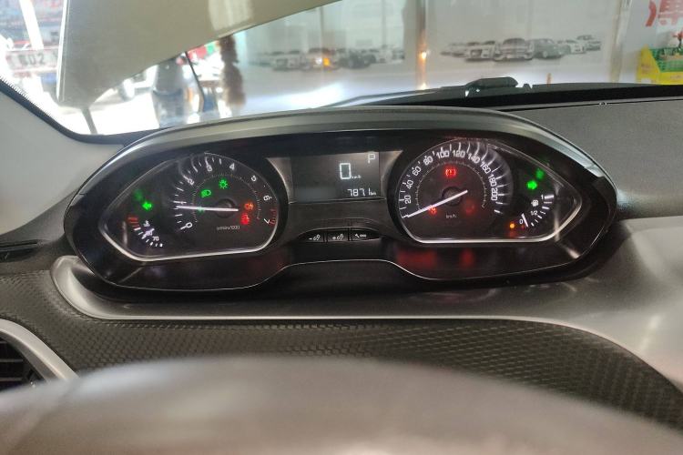 Used Peugeot 2008 2016 230THP Automatic Fashion Edition Instrument Cluster