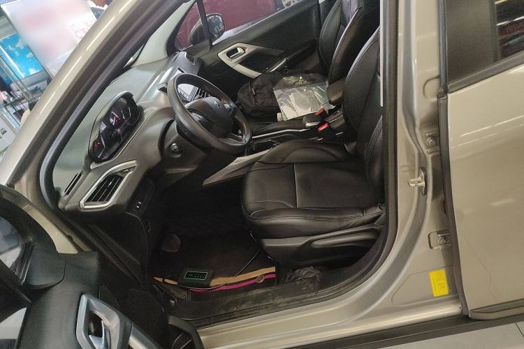 Used Peugeot 2008 2016 230THP Automatic Fashion Edition Left Front Seat