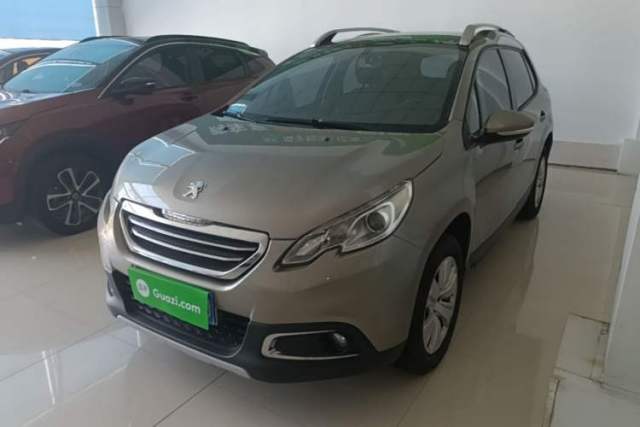 Ojetý Peugeot 2008 2016 230THP Automatic Fashion Edition