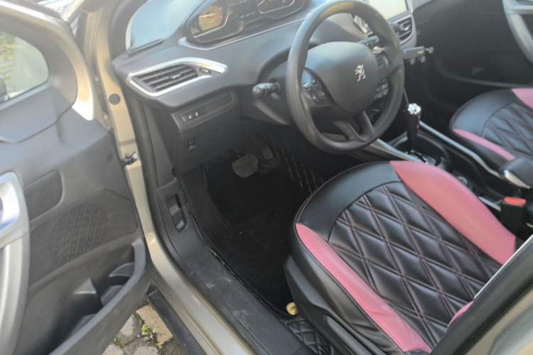 Used Peugeot 2008 2016 230THP Automatic Fashion Edition Driver Seat