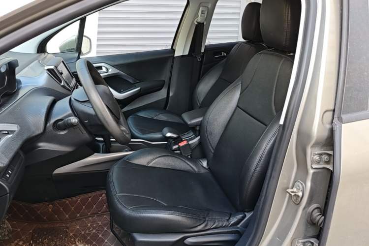 Used Peugeot 2008 2016 230THP Automatic Fashion Edition Left Front Seat