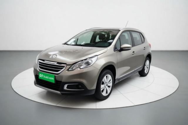 Ojetý Peugeot 2008 2016 230THP Automatic Fashion Edition