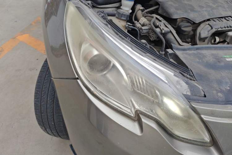 Used Peugeot 2008 2016 230THP Automatic Fashion Edition Right Front Headlight